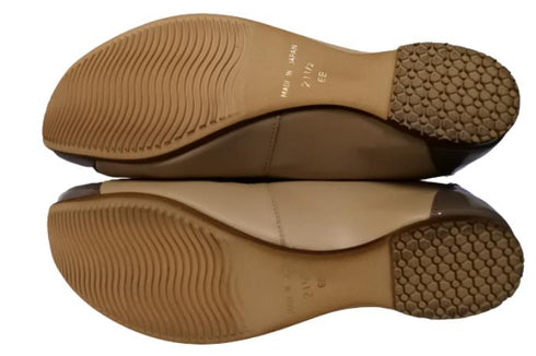 【…AShiOtO A3233 ライトベージュエナメル】超軽量 牛革ボロネーゼバレエパンプス